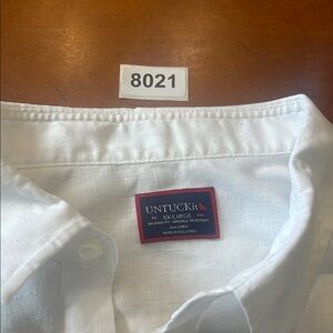 UNTUCKit White Casual Button Down Shirt Crisp Cotton